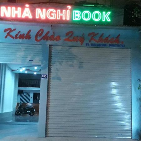 Nha Nghi Book Hotell Hoan Giap Eksteriør bilde